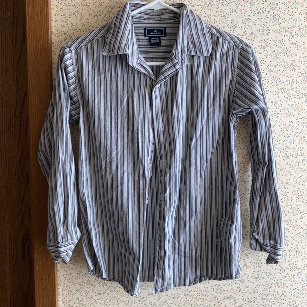 Nice button down long sleeve shirt.